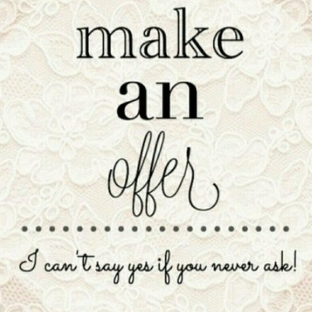 FEEL FREE TO MAKE AN OFFER ❤😉